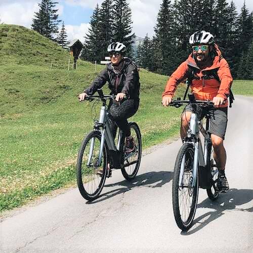 Mountainbike im Berghof in Lech